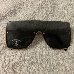 ALDO SUNGLASSES NEW WITHOUT TAGS SUN GLASSES
